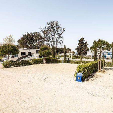 Falkensteiner Premium Mobile Homes And Camping Zadar Exterior foto