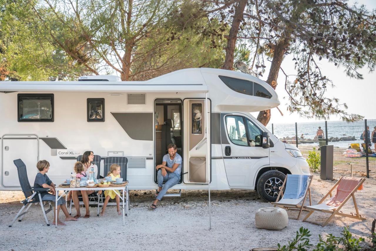 Falkensteiner Premium Mobile Homes And Camping Zadar Exterior foto